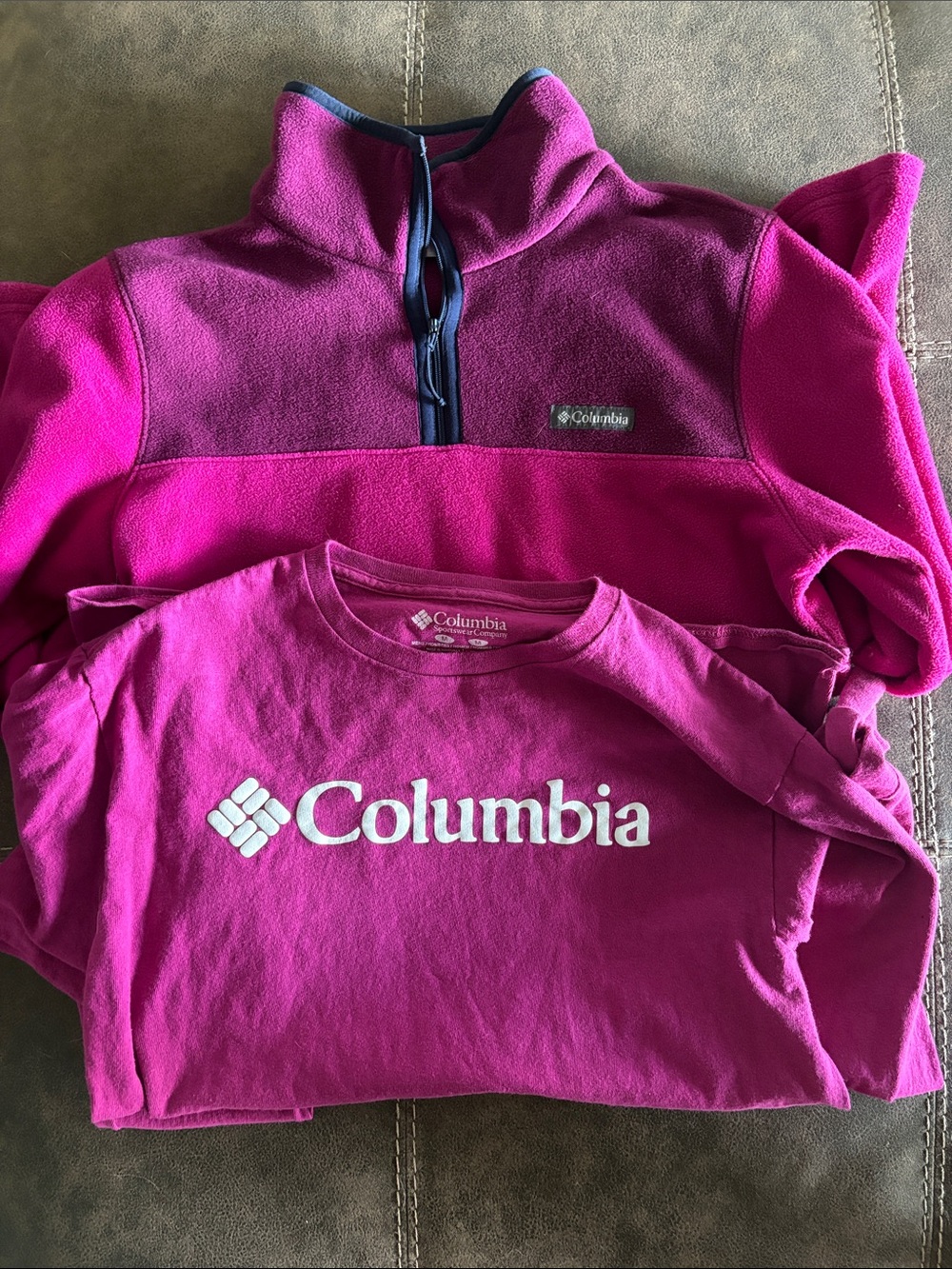Columbia Bright Magenta Fleece Quarter-Zip & Long Sleeve Logo Tee Set